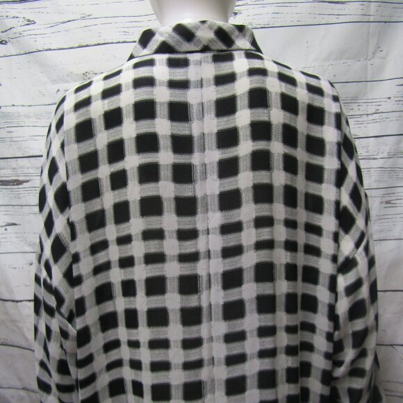 A.N.A. High Low Button Down Shirt - Picture 7 of 12